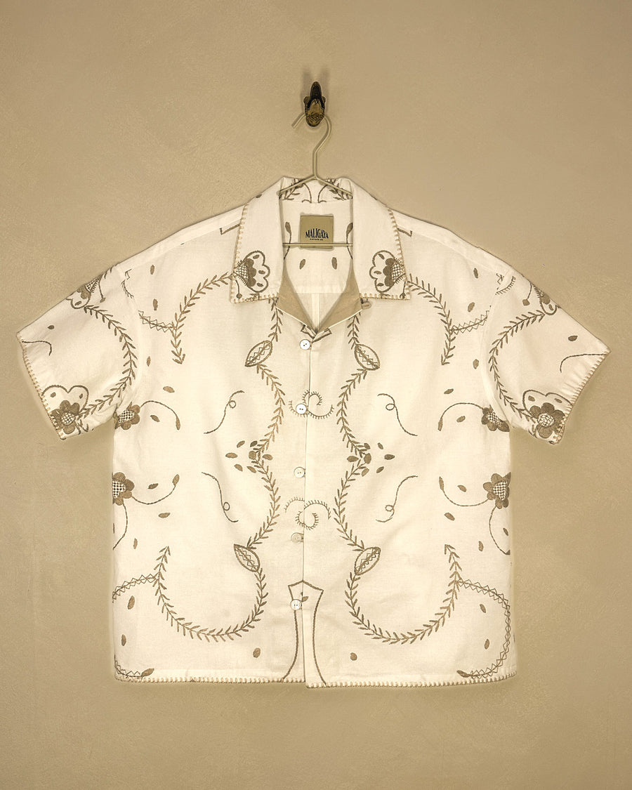 ANDRES Tablecloth Shirt